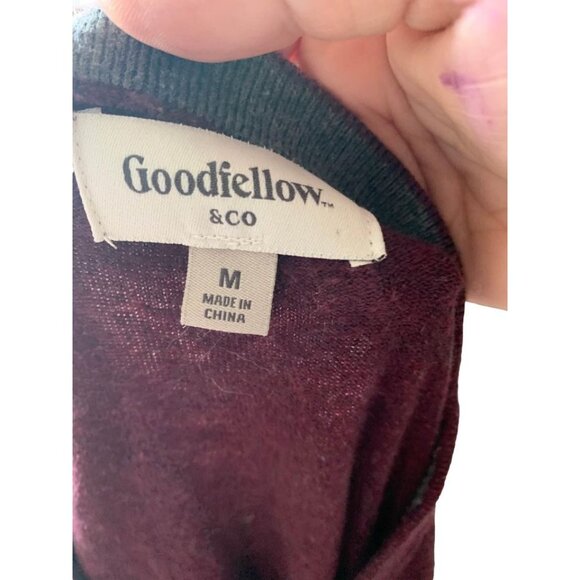 🌸3/$15🌸Goodfellow Purple Burgundy Medium V-neck Sweater Mens ' - Picture 3 of 3